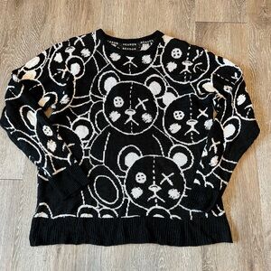 Reason Women's Black and White Bear Pattern Sweater